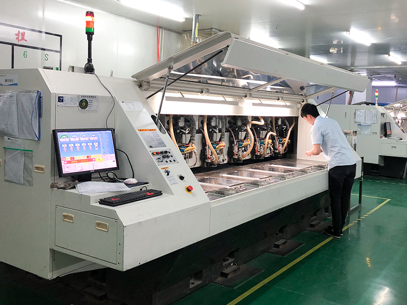 แท่นขุดเจาะ CNC